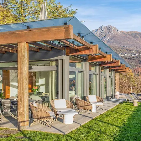 아파트 Luxury Penthouse View Pool Terrasse Sauna 메나지오