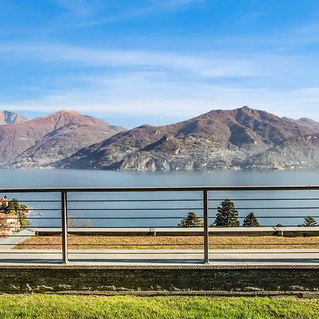 Luxury Penthouse View Pool Terrasse Sauna 아파트 *