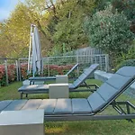 Apartment Luxury Penthouse View Pool Terrasse Sauna *